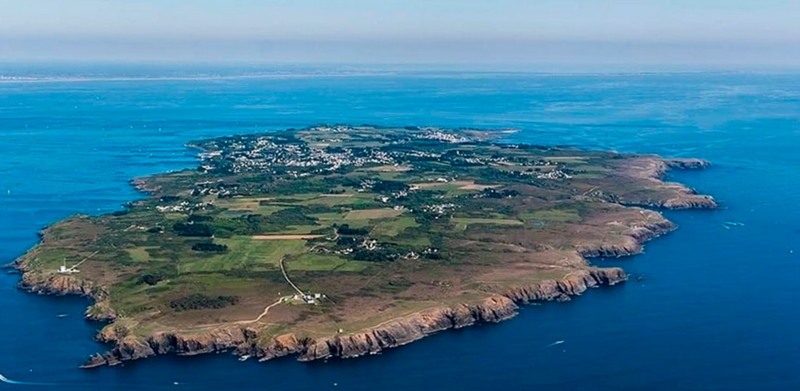 Datei:Groix aus der Luft.png