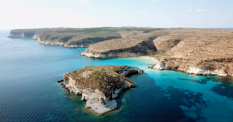 Datei:Lampedusa Südwestküste.png