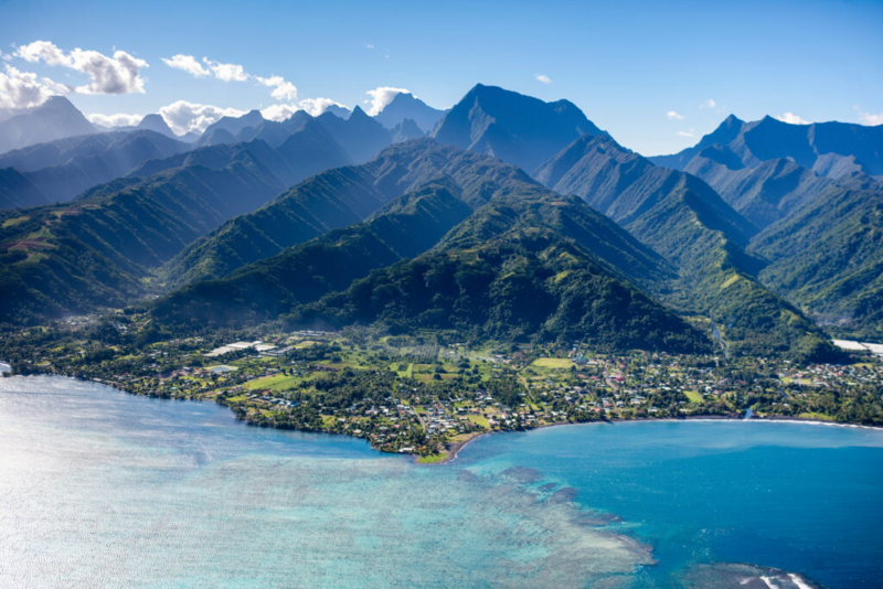 Datei:Tahiti (overflightstock).png