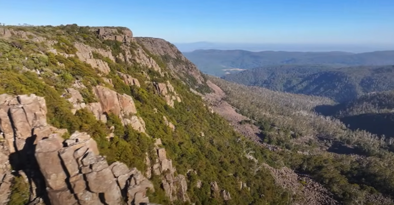 Datei:Tasmanien Landschaft.png