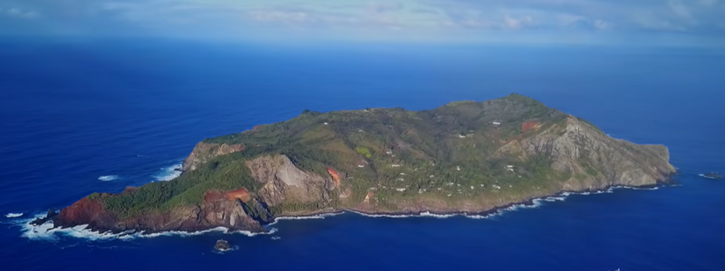 Datei:Pitcairn aus der Luft.png